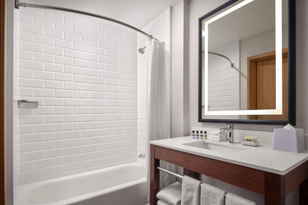 Four Points By Sheraton 유마 외부 사진
